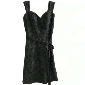 Mori Lee Dark Gray Lace Evening Gown Size 10 Sleeveless V-Neck Short Dress